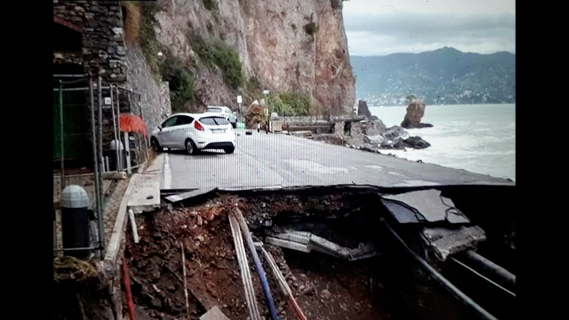 Immagine dei danni del maltempo del 30 ottobre su costiera ligure