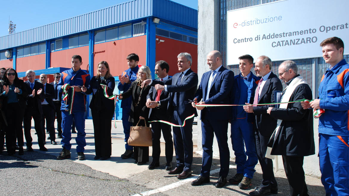 Foto dell'inaugurazione del Centro di Addestramento Master di Catanzaro