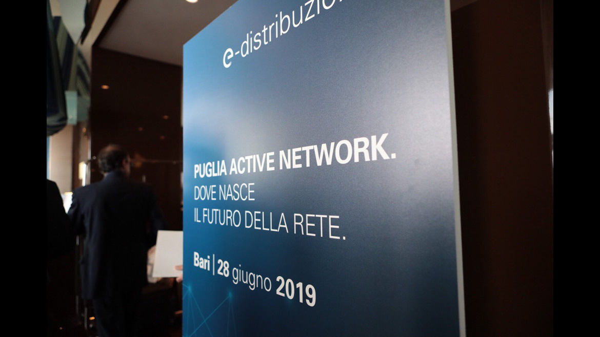 Foto della presentazione del progetto Puglia Active Network