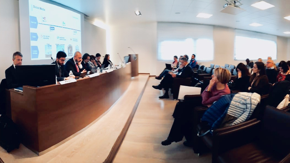 Foto dell'incontro tra e-distribuzione e le associazioni dei consumatori