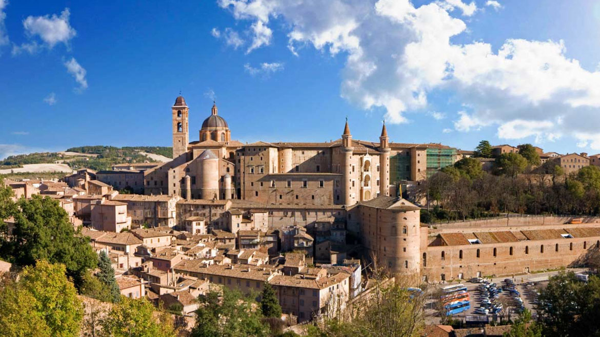 veduta del centro storico di Urbino